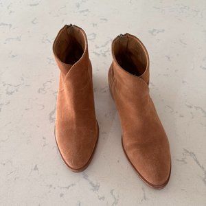 Soludos Venetian Bootie in Super soft suede Size 8